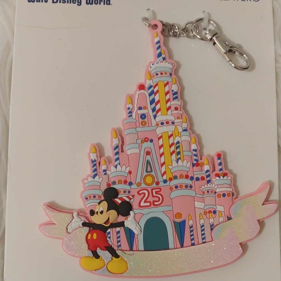 💖FIRM! NWT DISNEY PARKS WDW 50TH ANNIVERSARY VAULT COLLECTION BIRTHDAY CAKE 25T - Picture 5 of 10